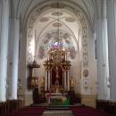 Wnętrze kościoła w Komarowie